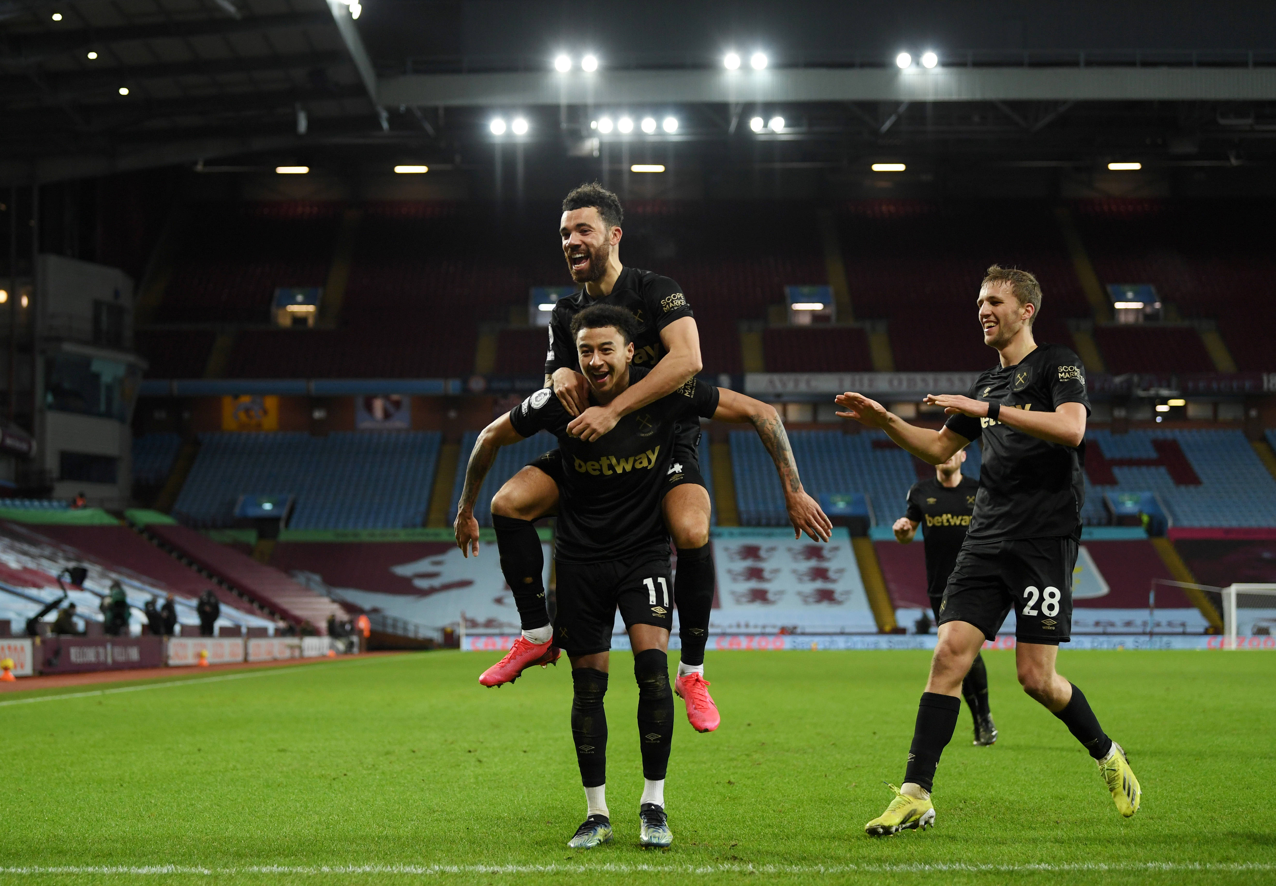 发布了头条文章：《拼搏2025 ｜ 争取圆满收官...（拼搏2025｜向圆满收官冲刺）