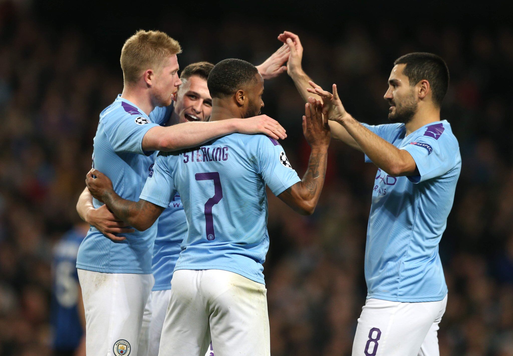 意甲三分制时代，斯帕莱蒂是第二位率队参加过三大德比的主帅（意甲实行三分制以来，斯帕莱蒂是第二位带队出战三大德比的主帅）