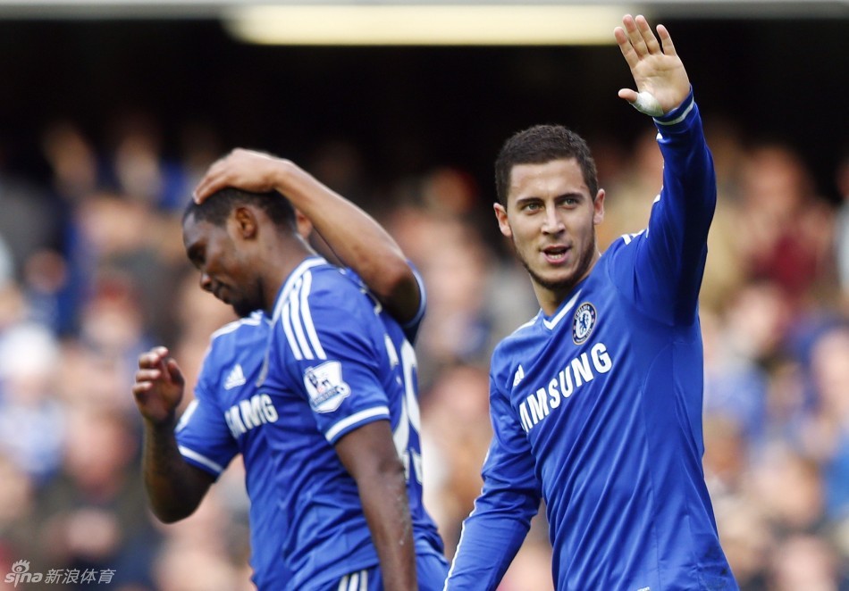 西甲-进球大战！安东尼闪击费兰半场戴帽 巴萨5-3贝蒂斯（西甲激战：安东尼开场破门，费兰半场戴帽，巴萨5-3力克贝蒂斯）